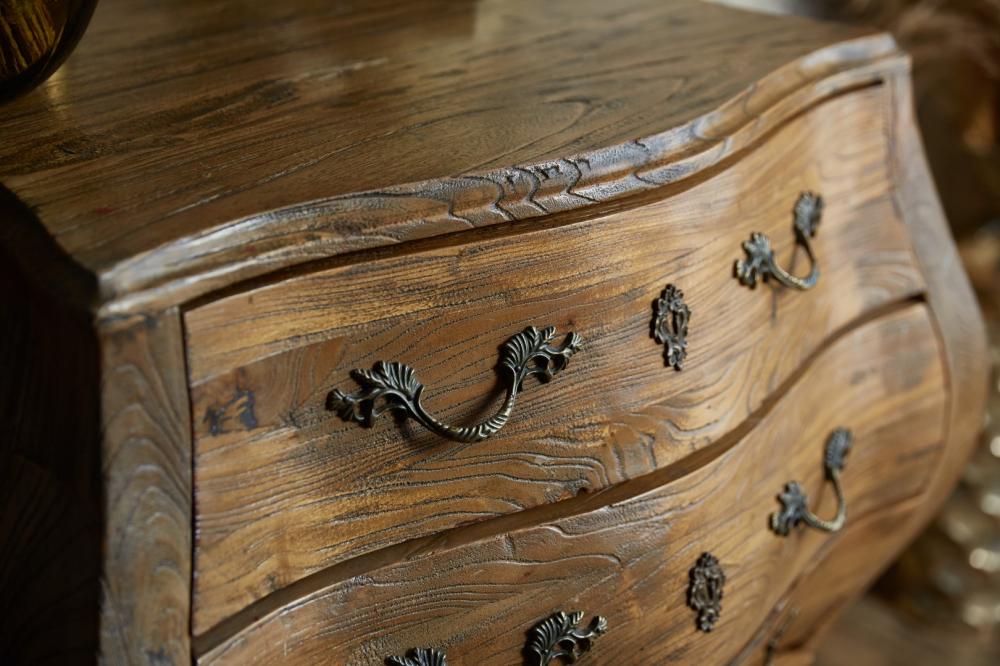 Meuble ancien
